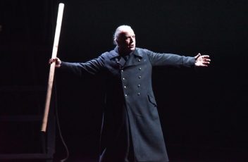 <b> Franco Branciaroli è il Capitano Achab in Moby Dick TEATRO DEGLI INCAMMINATI regia di Luca Lazzareschi </b>